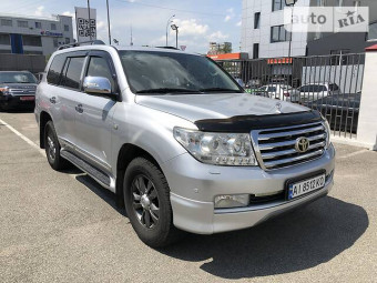 Land Cruiser 200