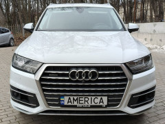 Q7